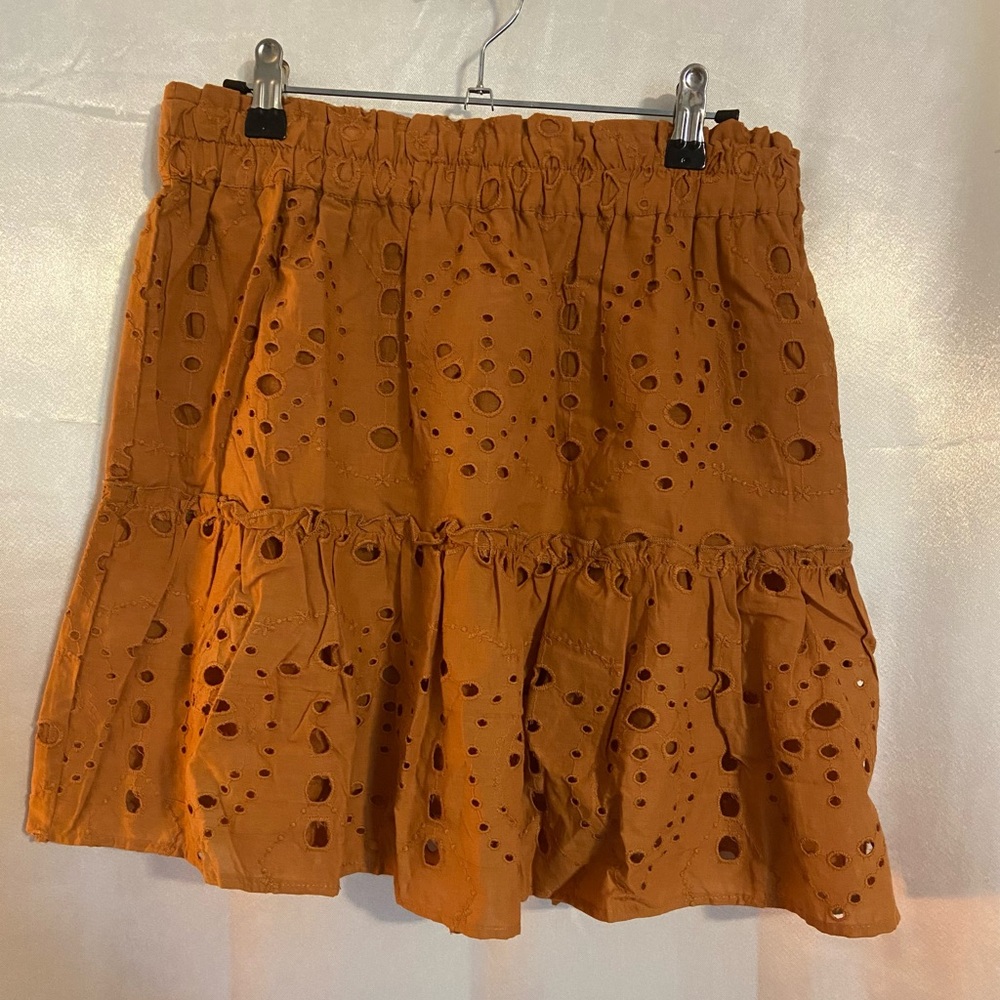 bishop + young Rust Eyelet Tiered Mini Skirt